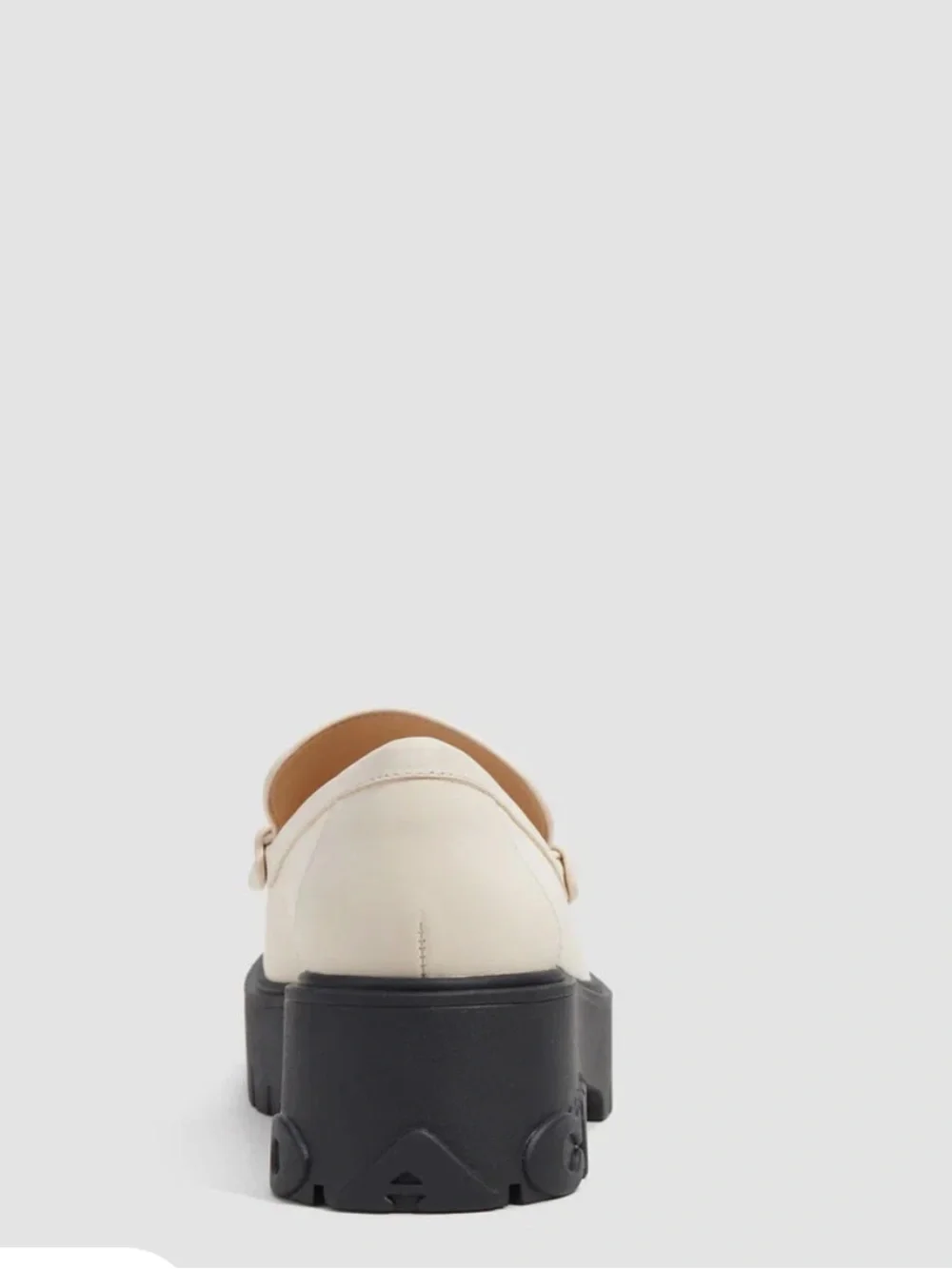NWOB COACH Ruthie Platform Loafers CM587 Chalk Cream Leather, Size 7.5